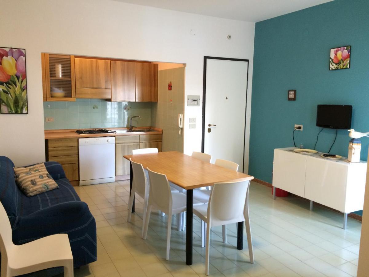 La Piramide Da Colla Apartment